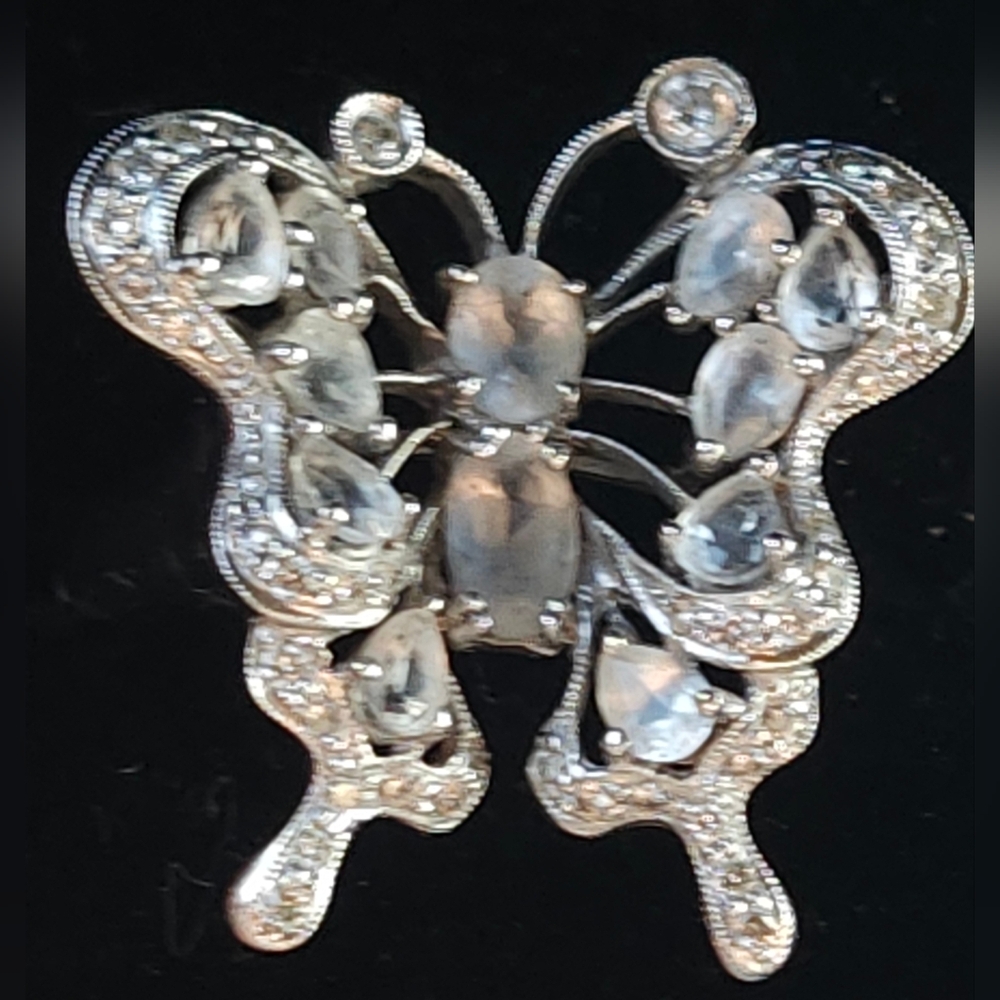 14k White Gold Diamond Butterfly Ring